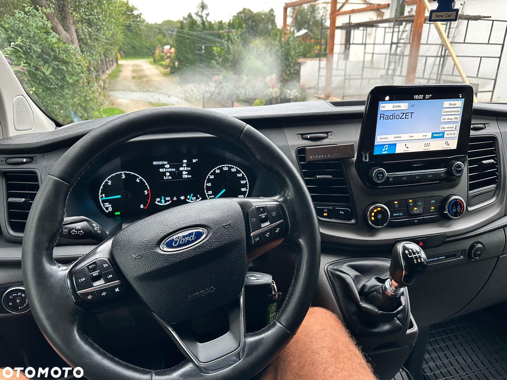 Ford Transit Custom 310 L2H1 Limited - 12