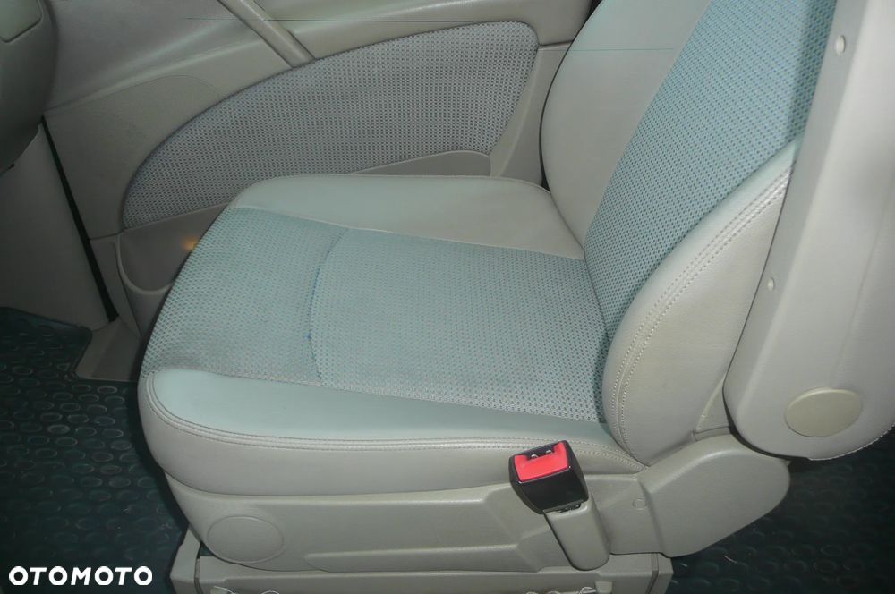 Mercedes-Benz Viano - 9