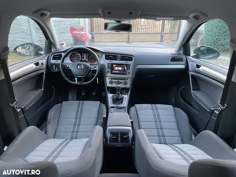 Volkswagen Golf - 7