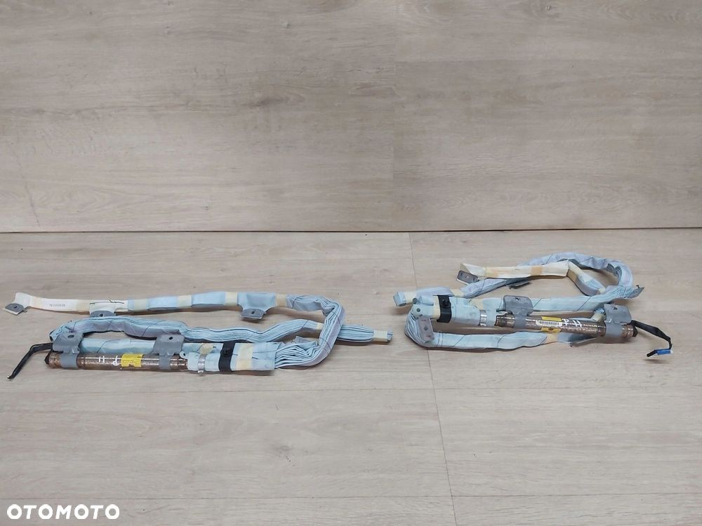 Toyota Prius II 1,5 Kurtyna prawa air bag
