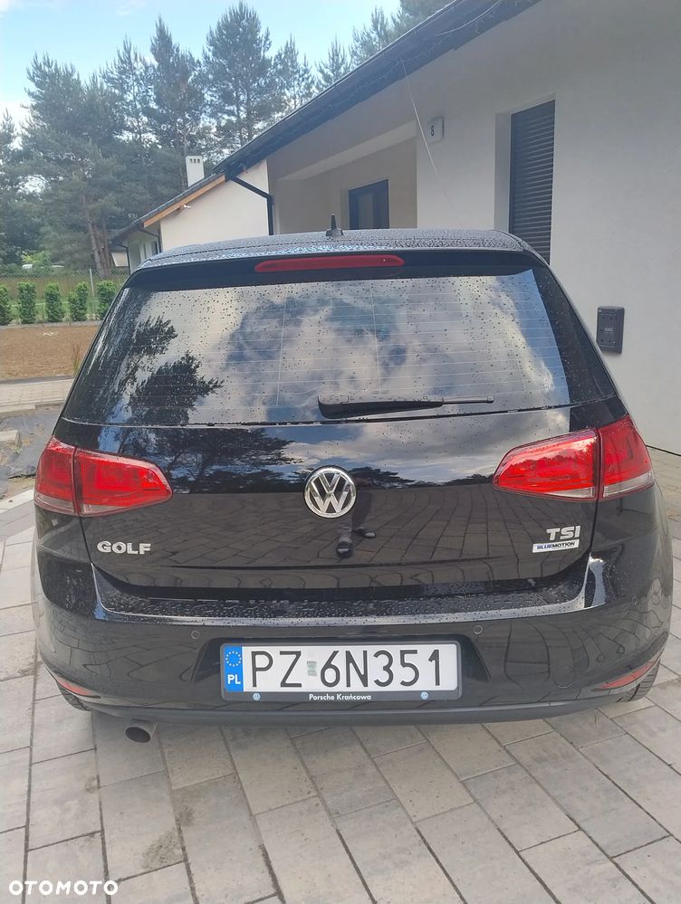 Volkswagen Golf 1.2 TSI BMT Comfortline - 3