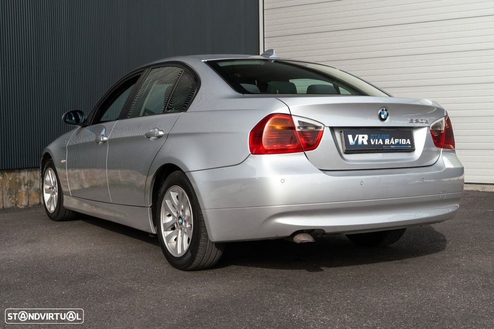 BMW 320 d EfficientDynamics - 6