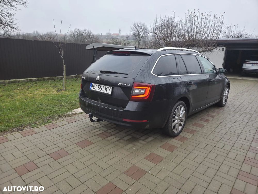 Skoda Octavia Combi Diesel 1.6 TDI DSG Style - 5