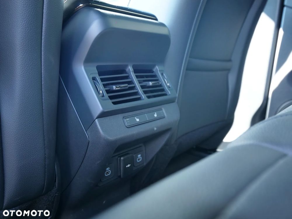 Land Rover Range Rover Evoque - 21