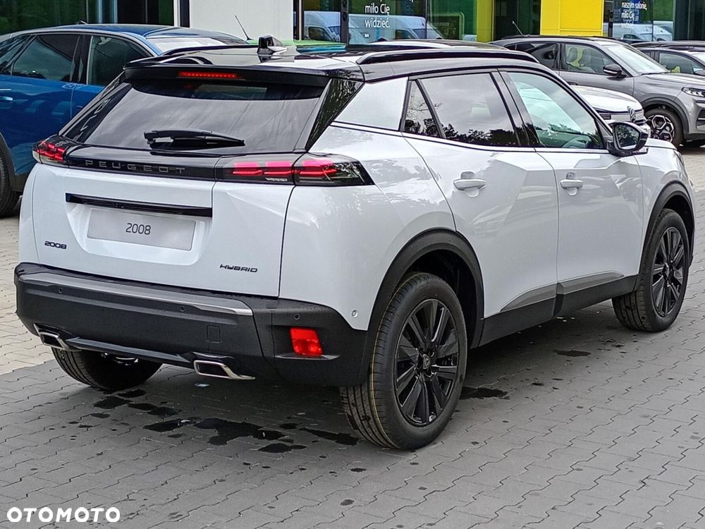 Peugeot 2008 - 12