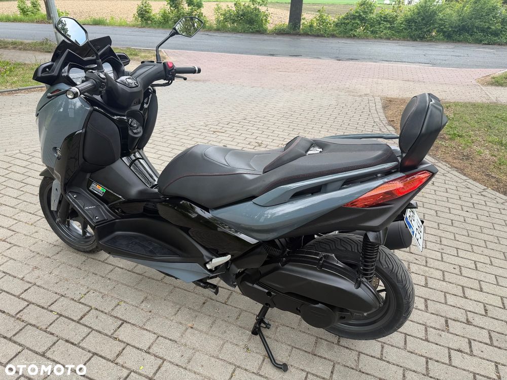 Yamaha X-max - 4