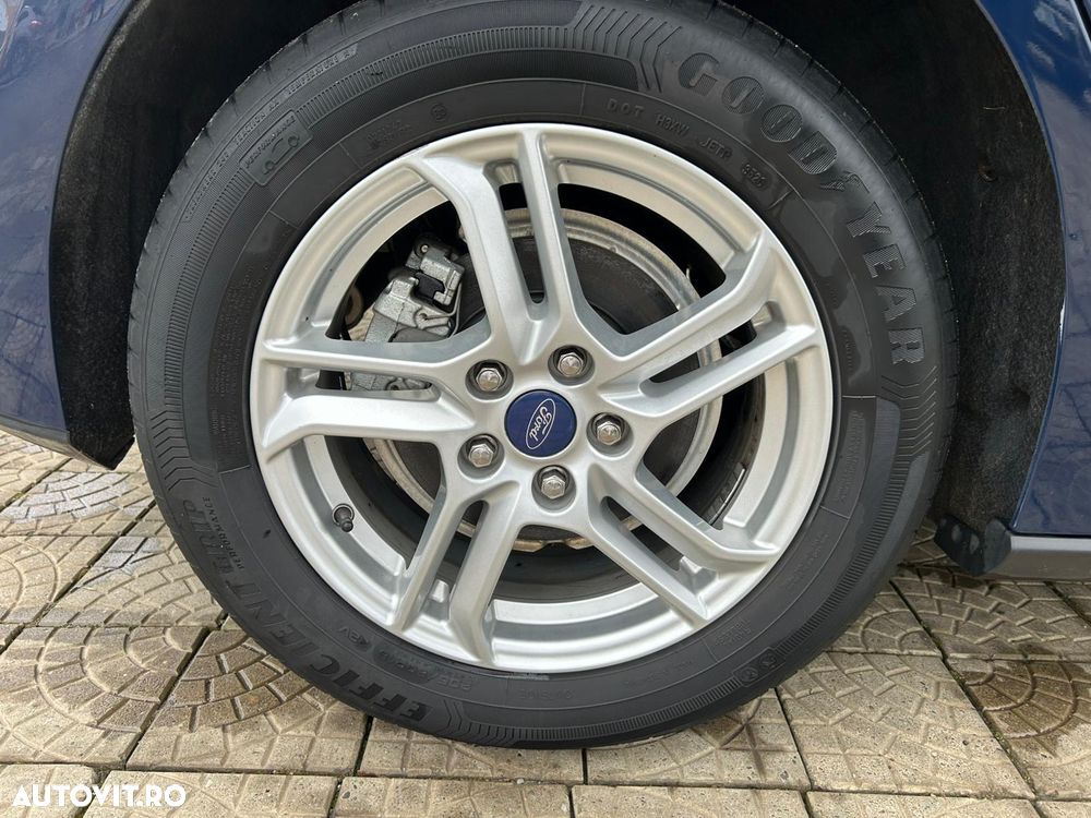 Ford Focus 1.0 EcoBoost Connected - 29