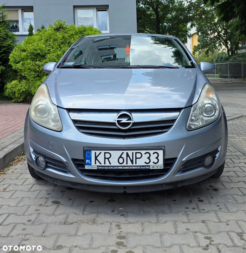 Opel Corsa - 2