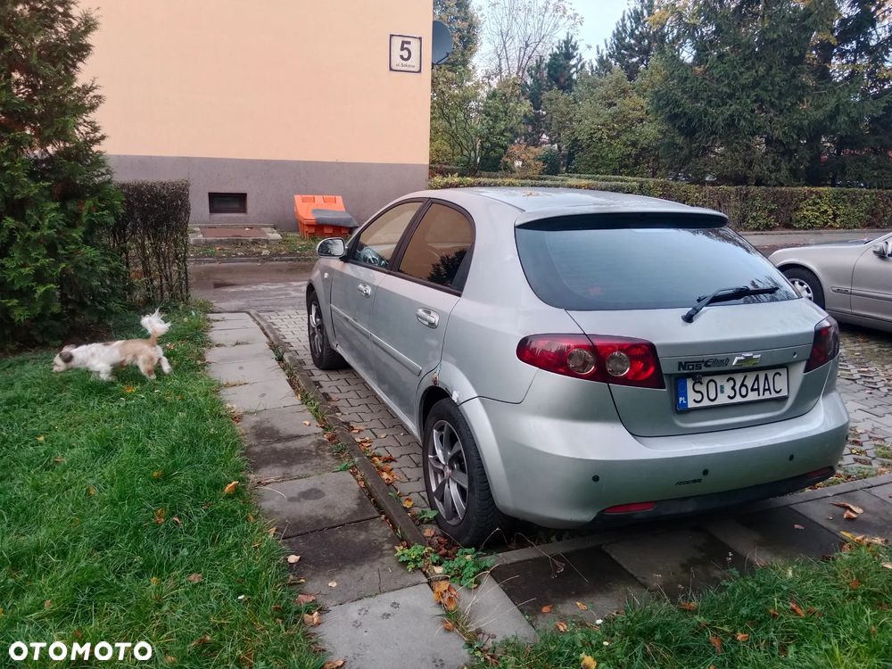 Chevrolet Lacetti - 4