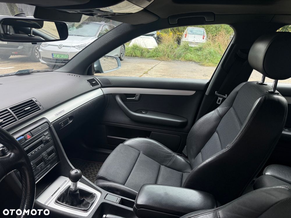 Audi A4 Avant 2.5 TDI - 8