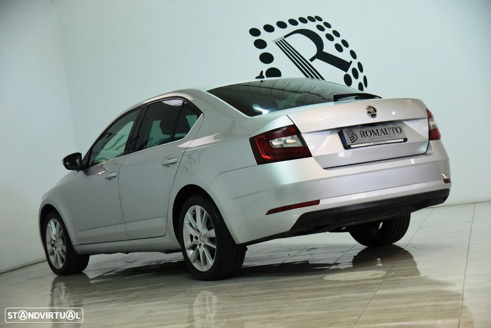 Skoda Octavia 1.6 TDi Style - 8