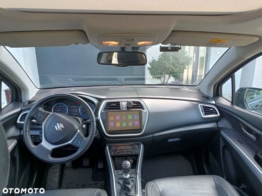 Suzuki SX4 S-Cross 1.6 DDiS Elegance 4WD - 21
