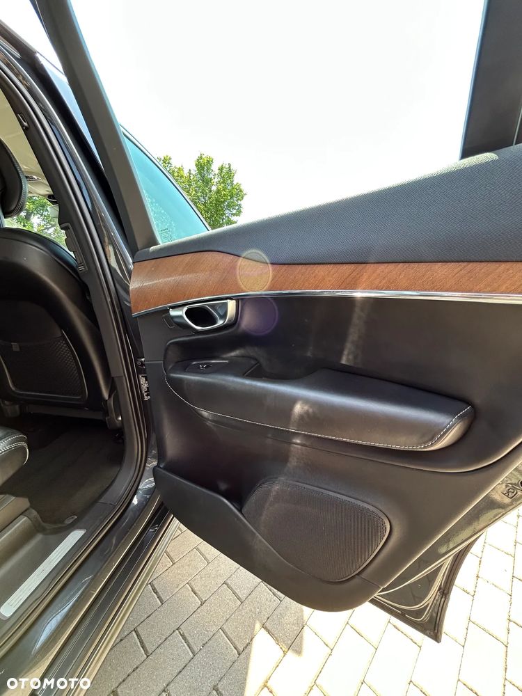 Volvo XC 90 D5 AWD Inscription 7os - 16