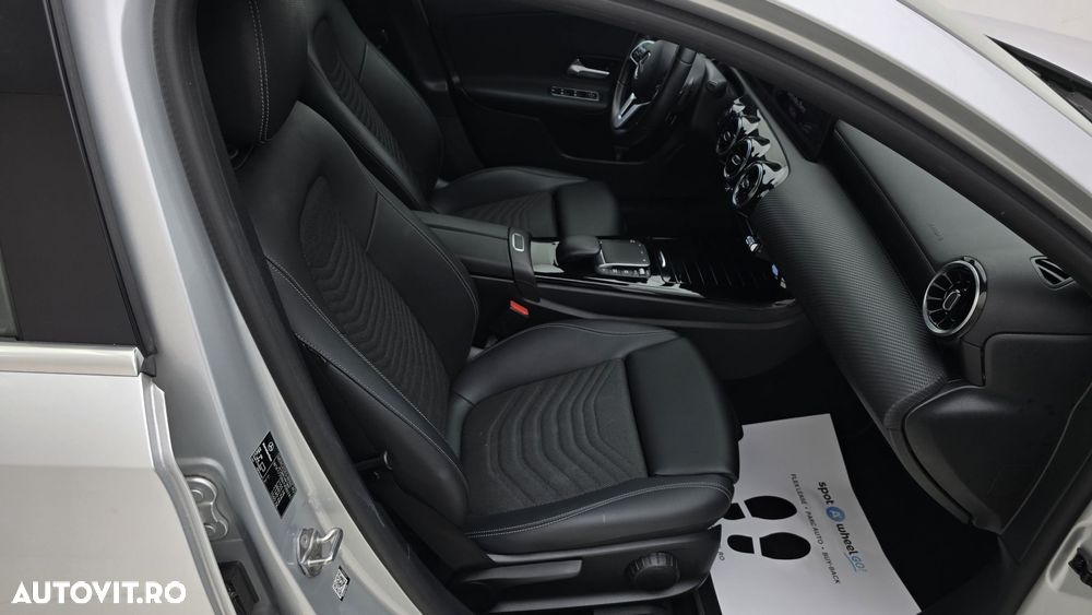 Mercedes-Benz A - 19