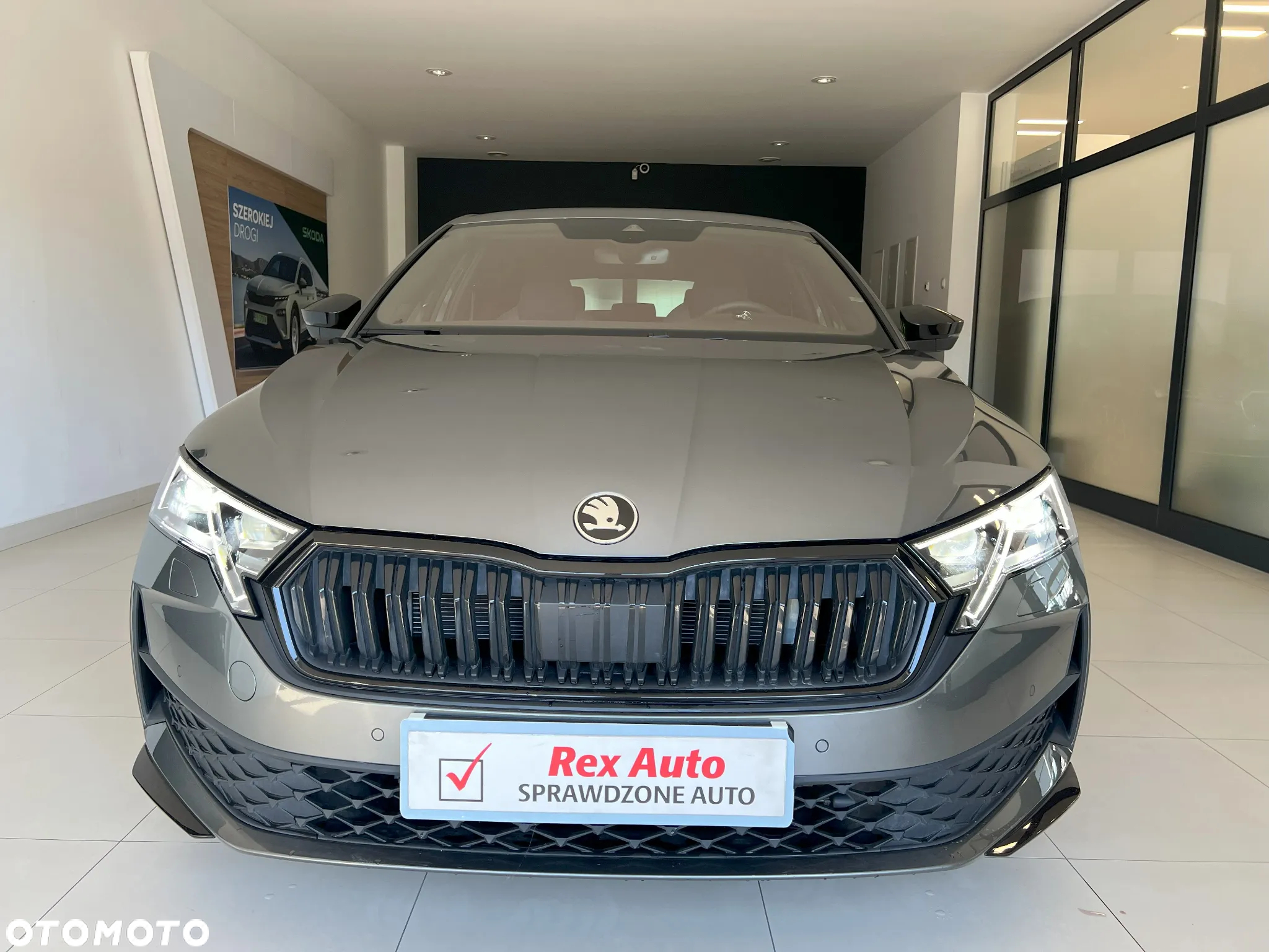 Skoda Octavia 2.0 TDI Sportline DSG - 4