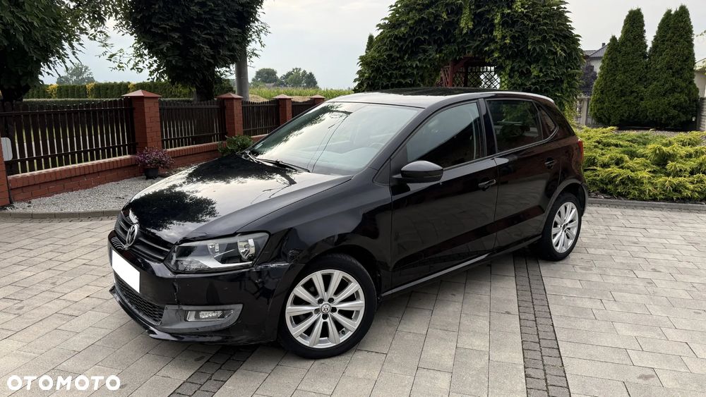 Volkswagen Polo - 2
