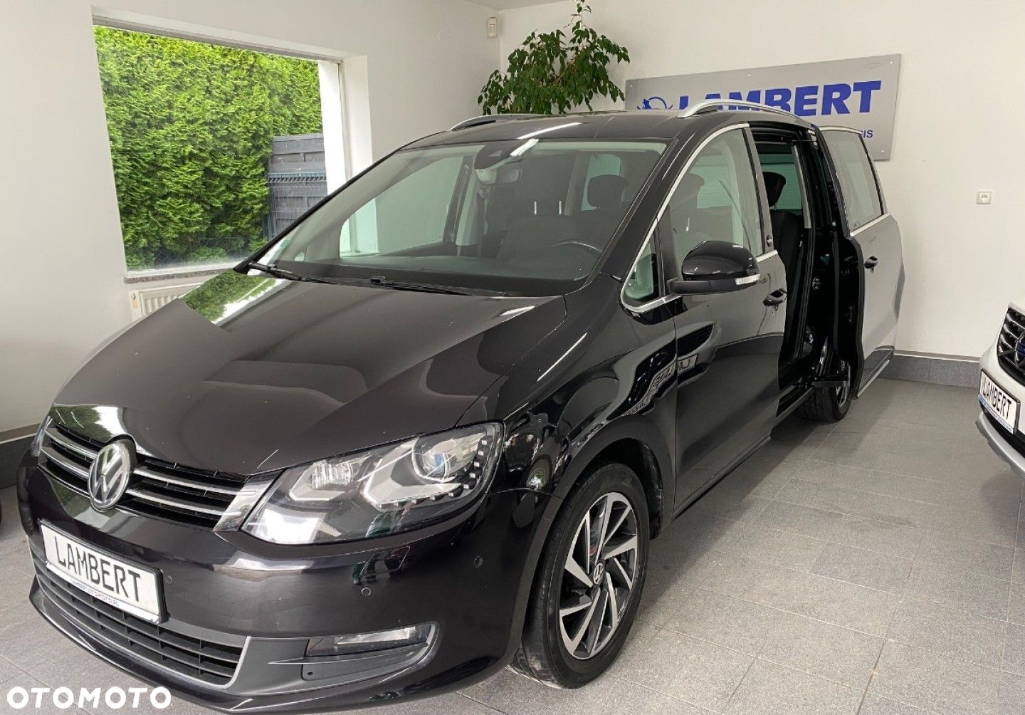 Volkswagen Sharan - 4