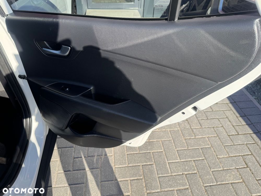 Kia Stonic 1.4 M - 32