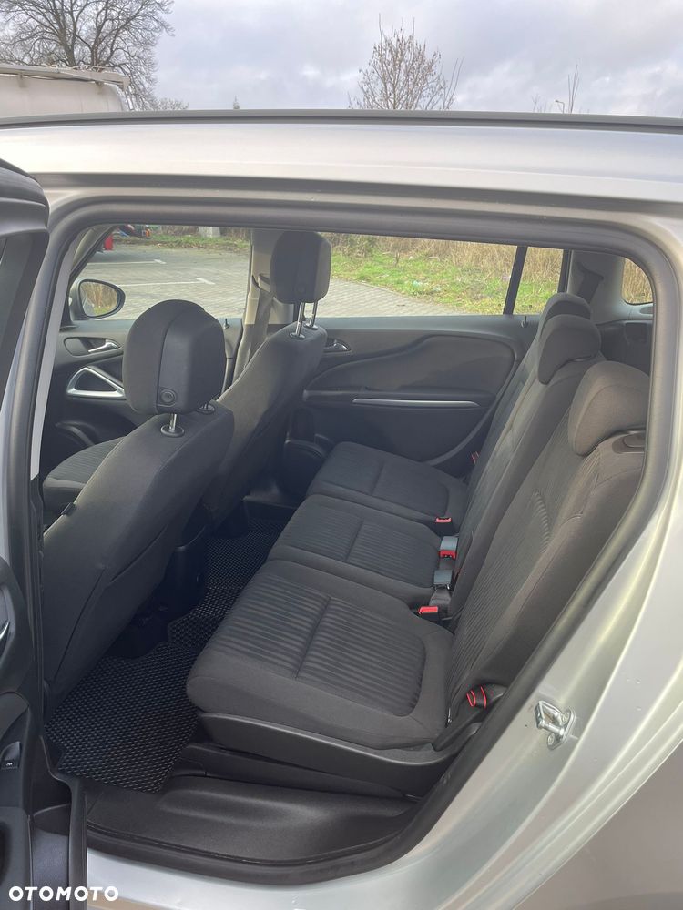 Opel Zafira Tourer 1.4 Turbo Business Edition - 14