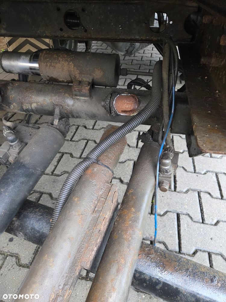 Nissan Atleon 120 3.0 prawo jazdy kat. B - 6