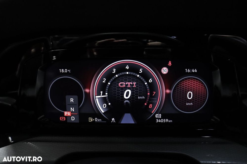 Volkswagen Golf 2.0 TSI OPF DSG GTI - 27