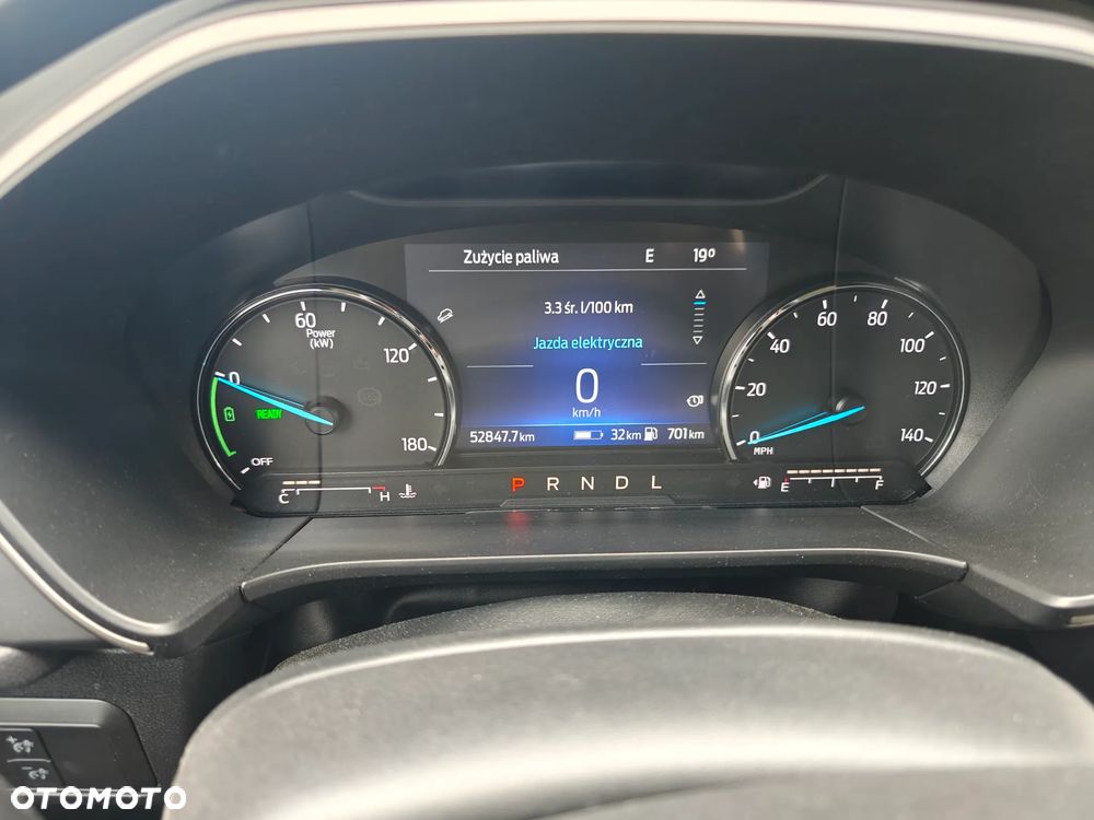 Ford Kuga - 19