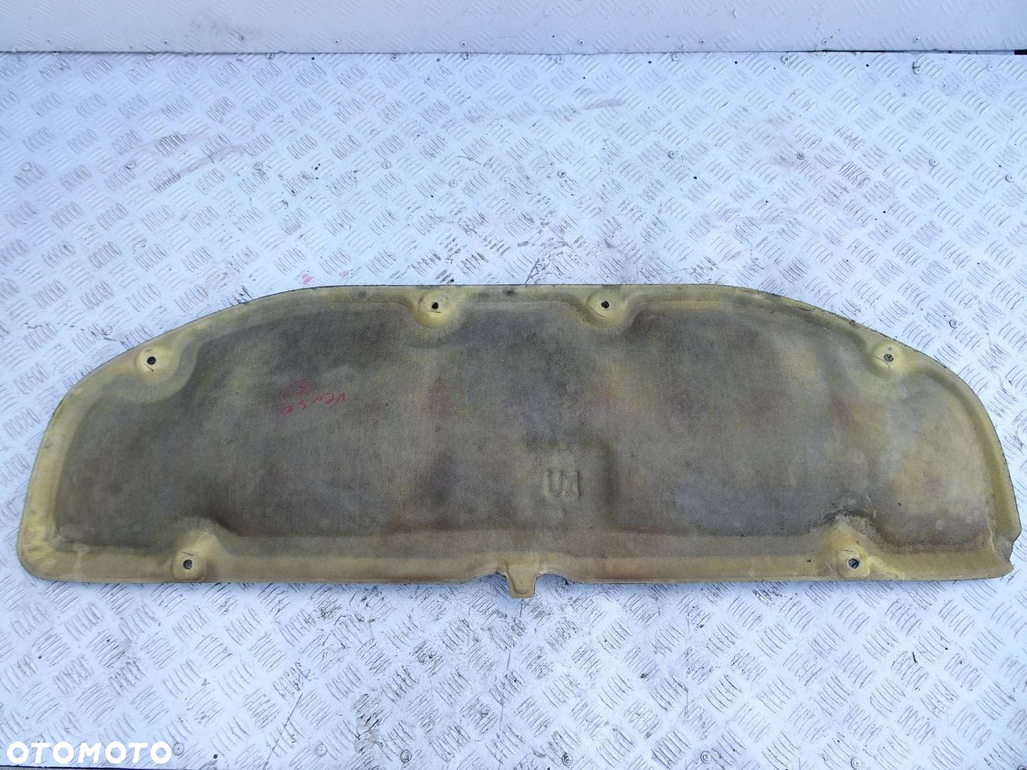 Wygłuszenie maski Toyota Verso 09-18 r. - 4