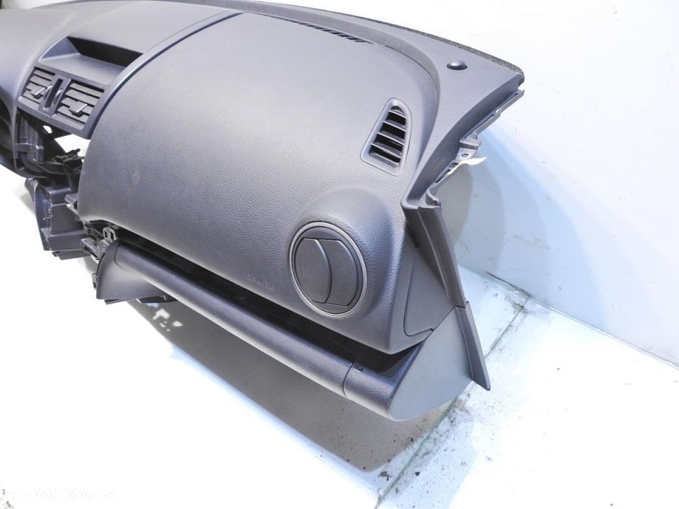 DESKA ROZDZIELCZA KONSOLA MAZDA 6 GH - 4