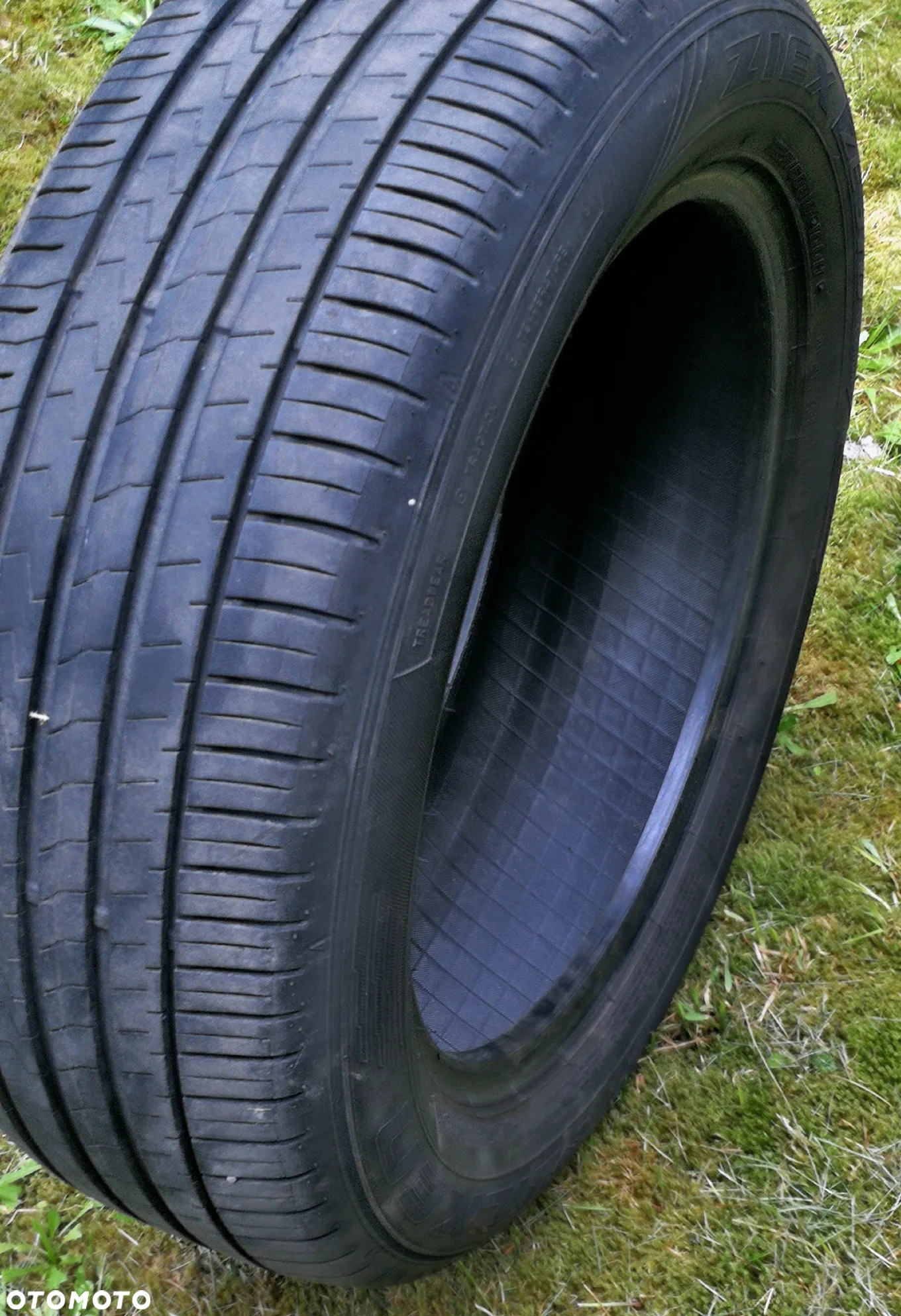 Opony zimowe Nexen Winguard Sport 2, 225/60 R18, bieżnik 6 mm - 4