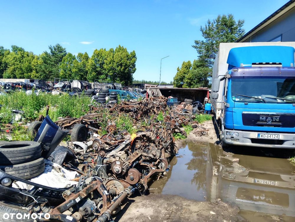 BELKA OŚ ZAWIESZENIA TYŁ TARCZE Z ABS RENAULT MEGANE II KOMBI - 7