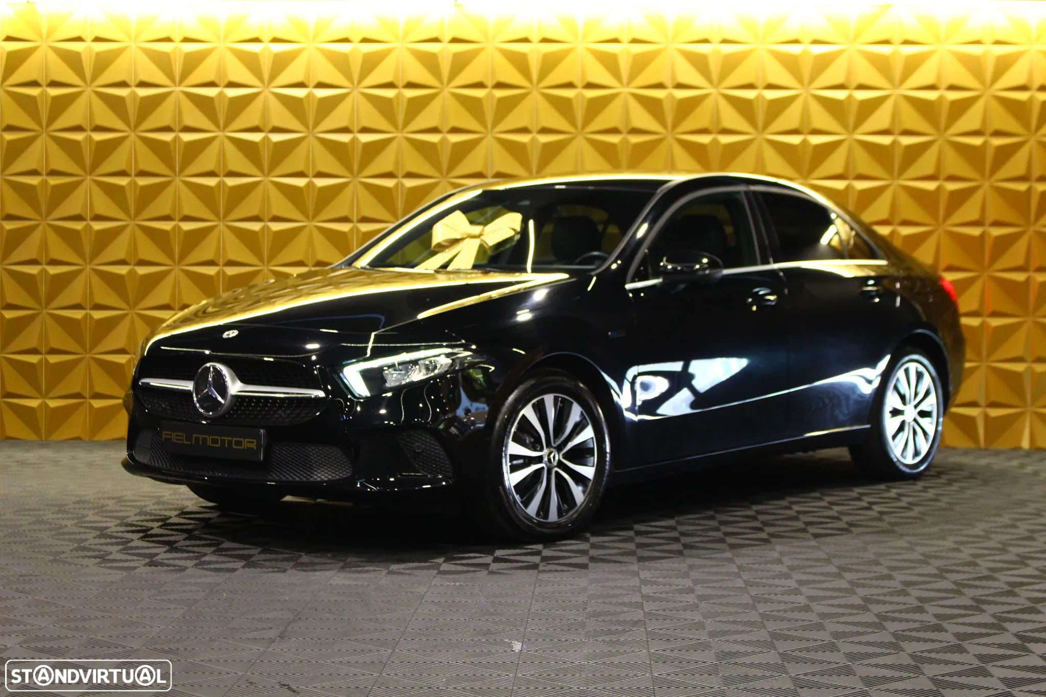 Mercedes-Benz A 250 Limousine e Style Plus - 1