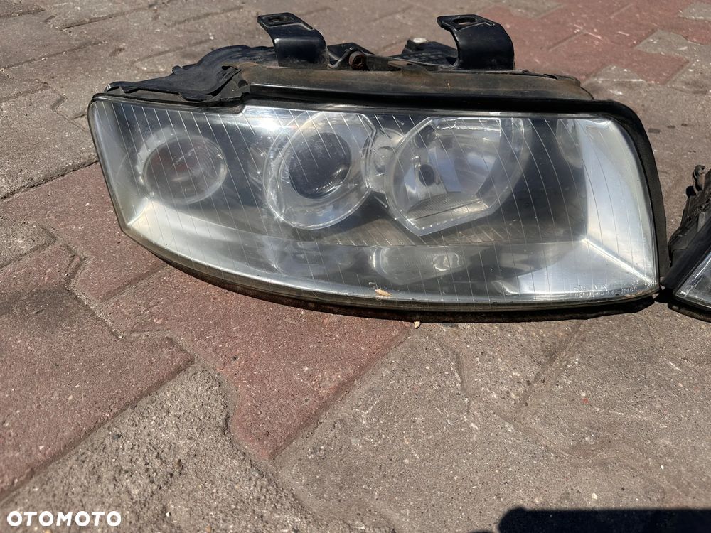AUDI A4 B6 LAMPA PRZOD LEWA PRAWA - 2