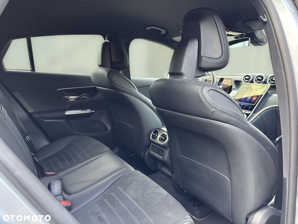 Mercedes-Benz GLC - 21