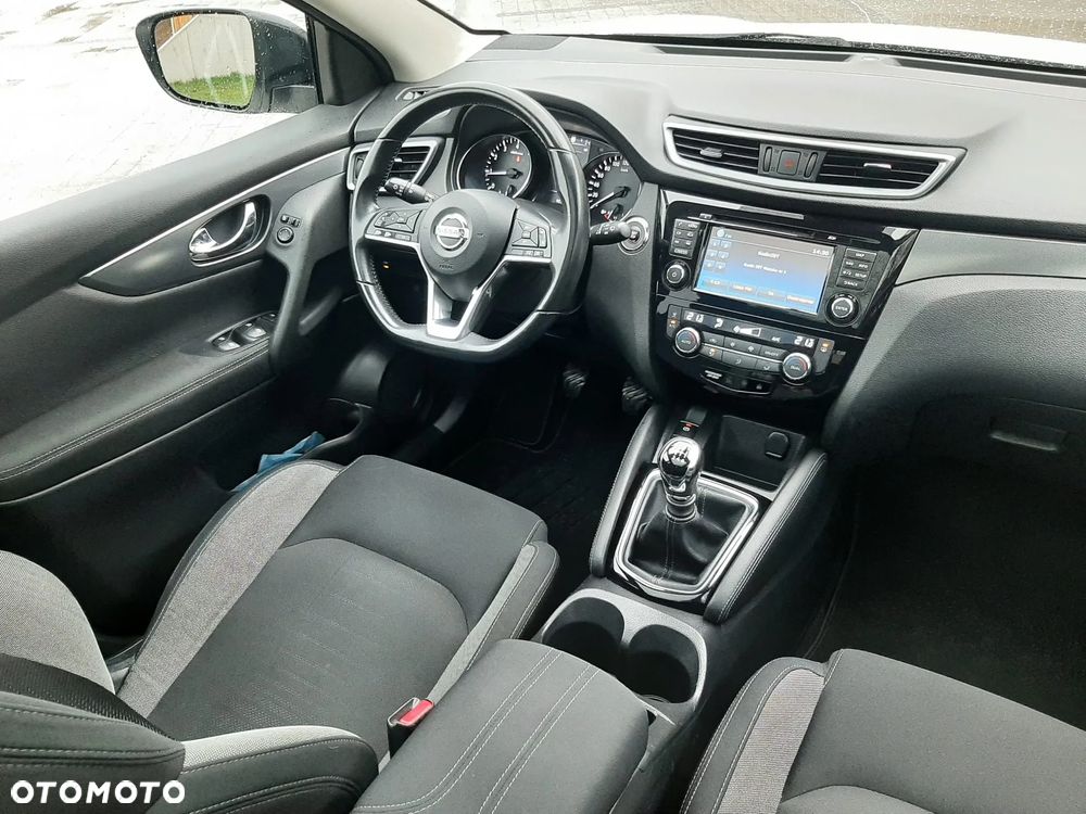 Nissan Qashqai 1.2 DIG-T 360 - 22