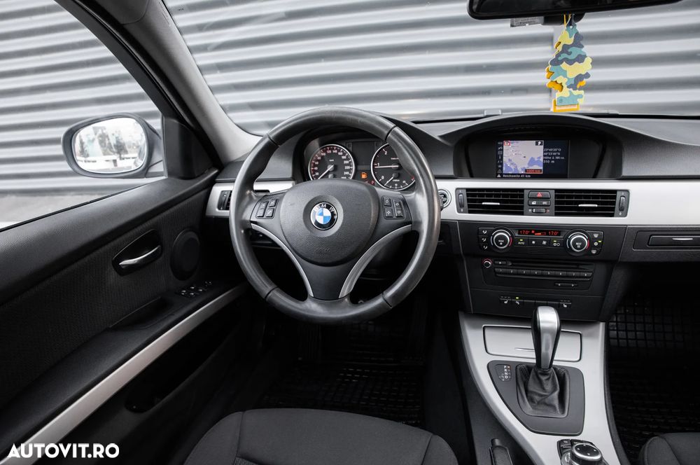 BMW Seria 3 - 18