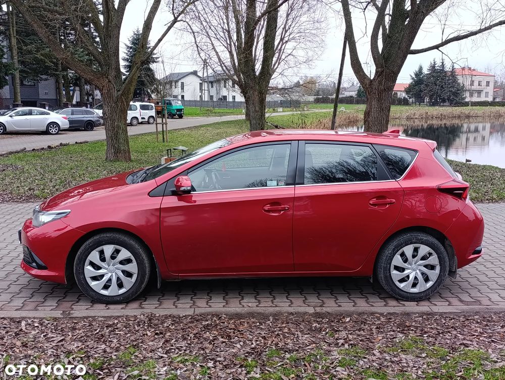 Toyota Auris 1.6 Comfort - 5