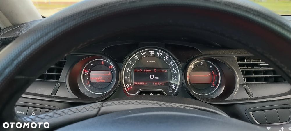 Citroën C5 2.0 HDi Exclusive - 10