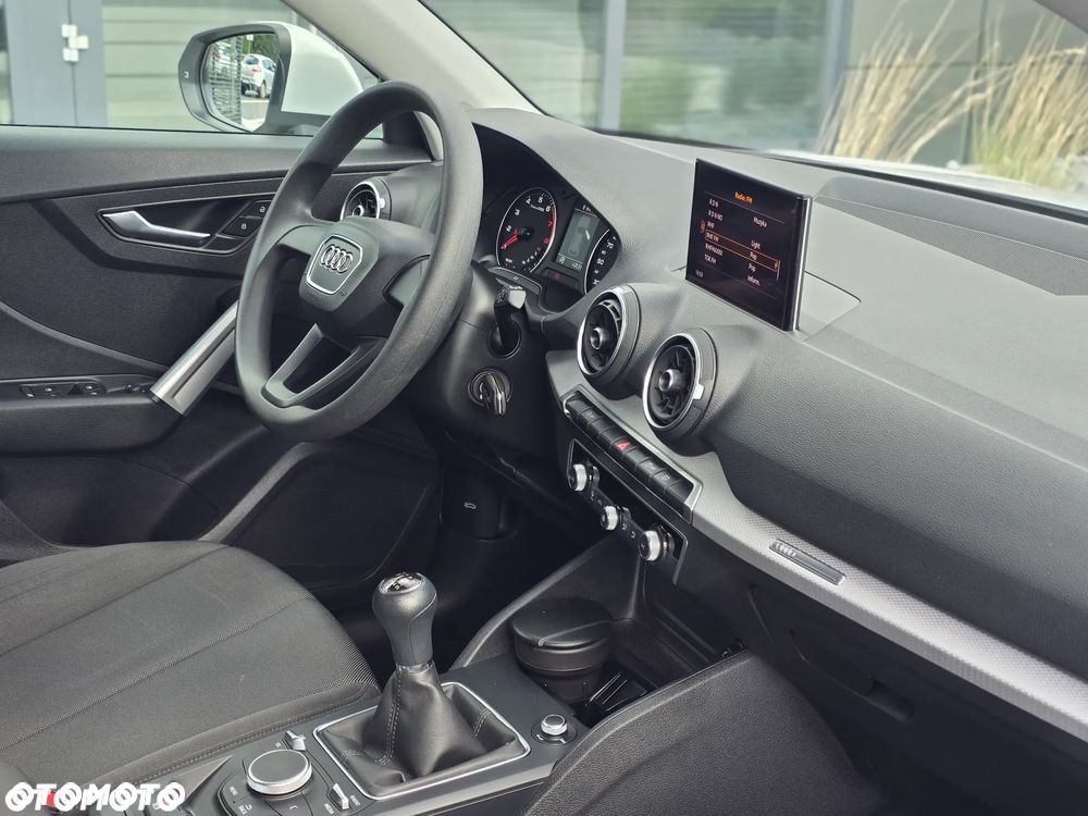 Audi Q2 30 TFSI Sport - 36