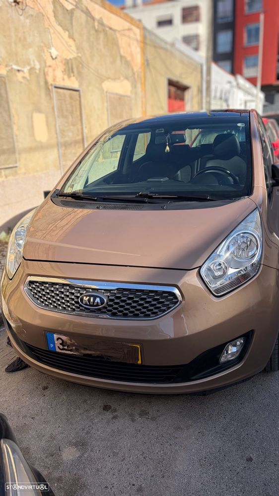 Kia Venga 1.4 CRDi TX ISG - 1