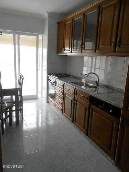 Apartamento T1 grande Alfena Valongo - Grande imagem: 4/12