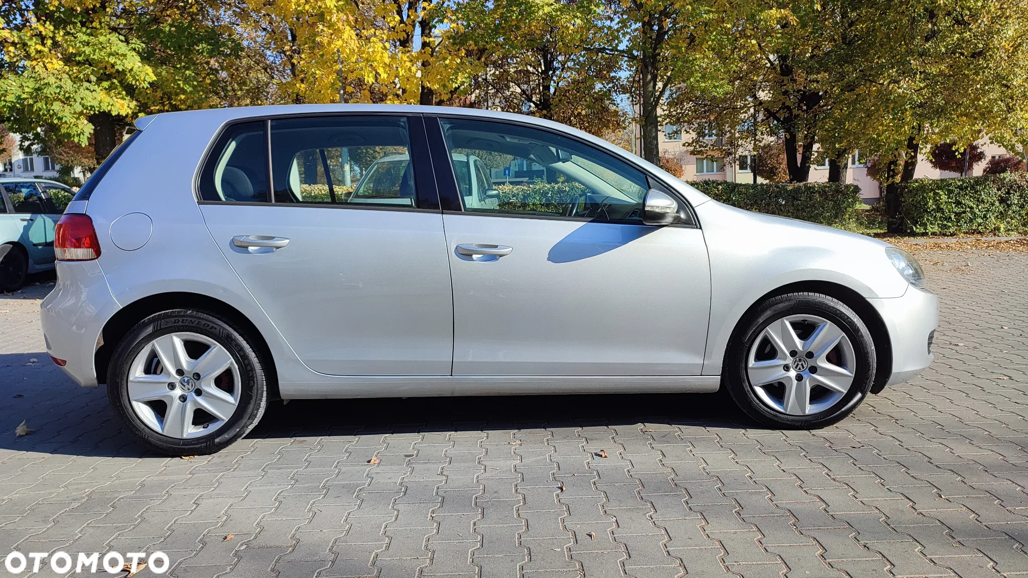 Volkswagen Golf VI 1.6 TDI Comfortline - 12