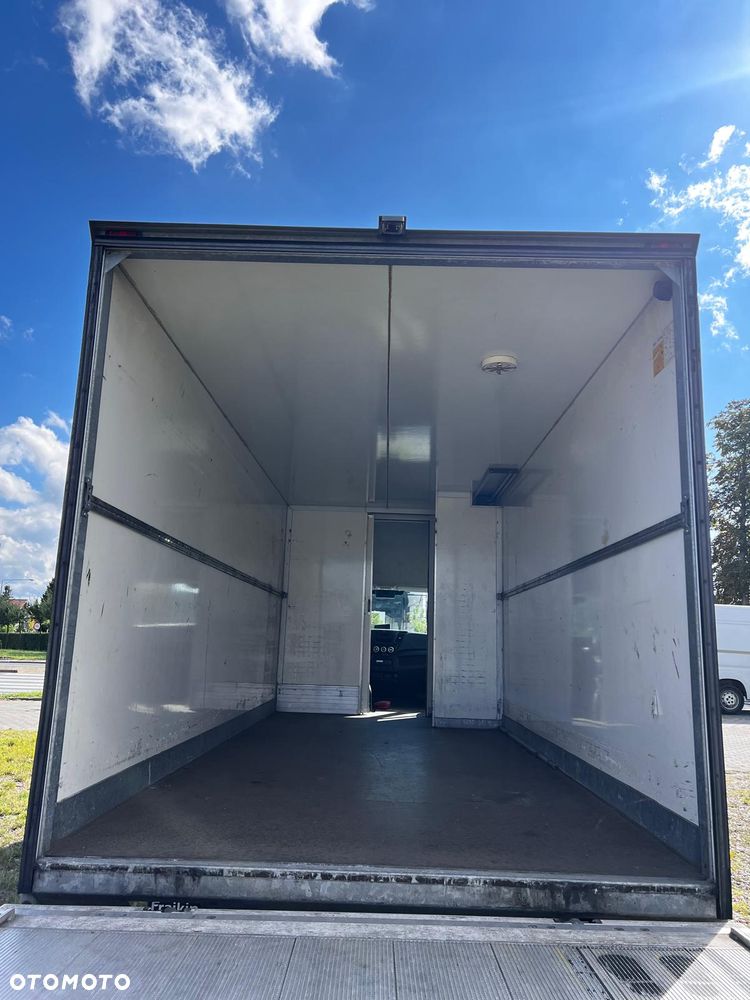 Iveco 70c18 Kontener+Winda - 9