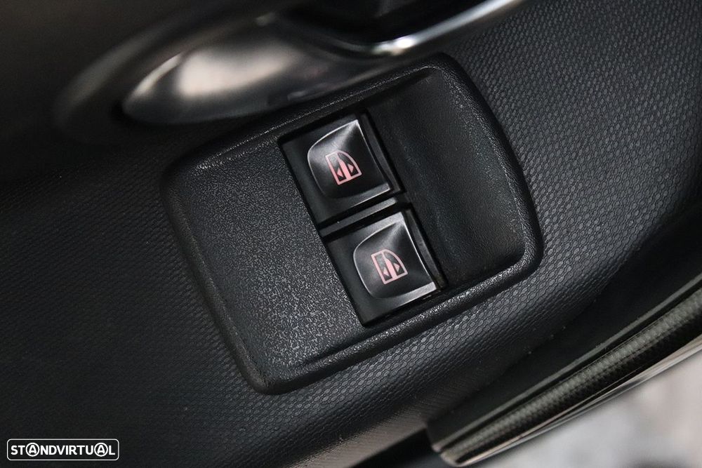 Dacia Sandero 0.9 TCe Comfort - 17