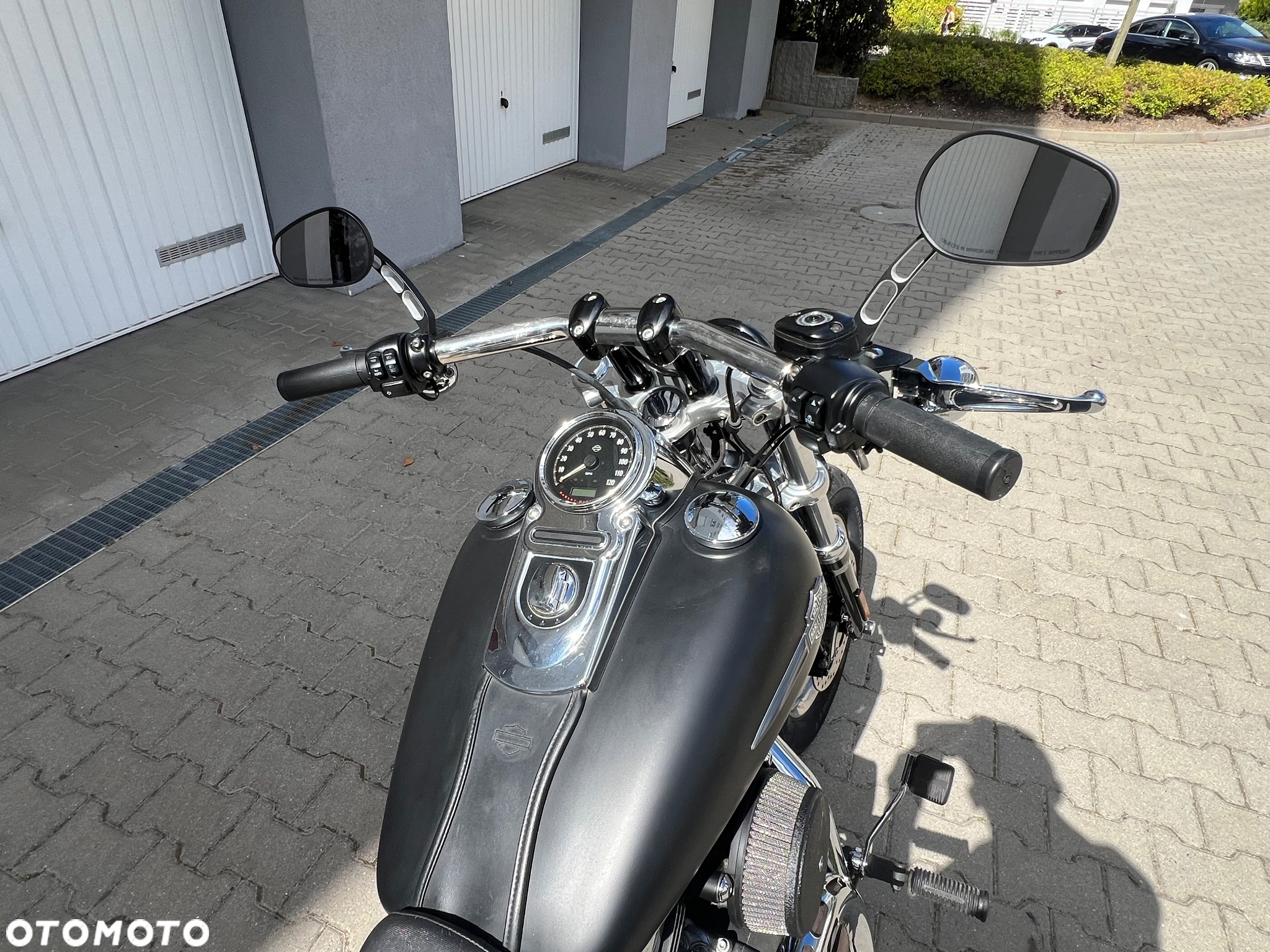 Harley-Davidson Dyna Fat Bob - 10
