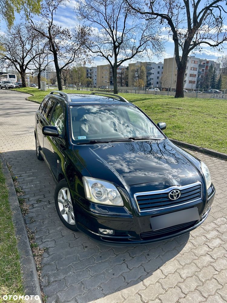 Toyota Avensis 2.2 D-4D Prestige - 3