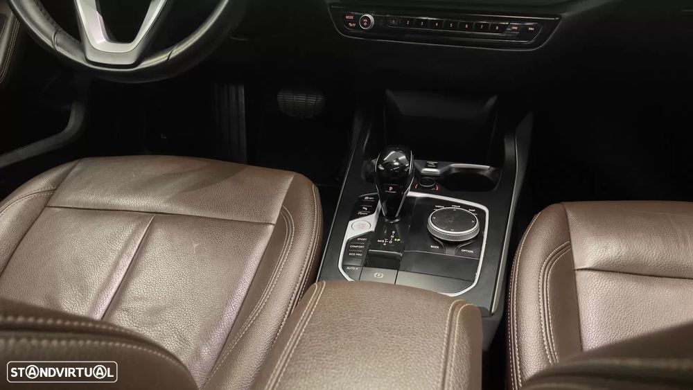 BMW 116 d Aut. Sport Line - 45