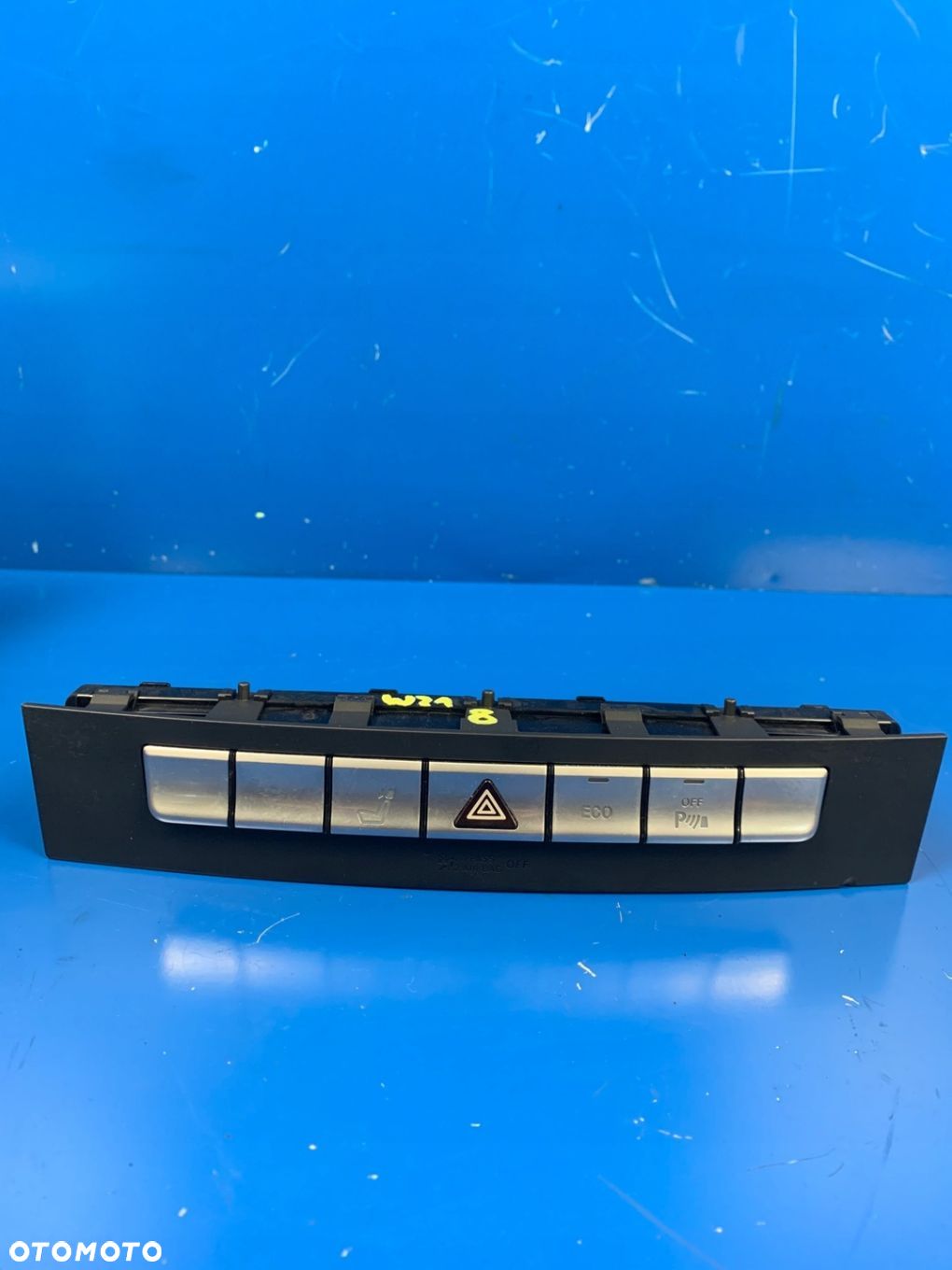 MERCEDES CLS W218 PANEL AWARYJNYCH PDC FOTELA - 1