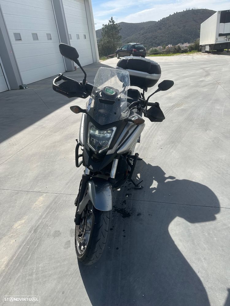 Honda NC750X - 5