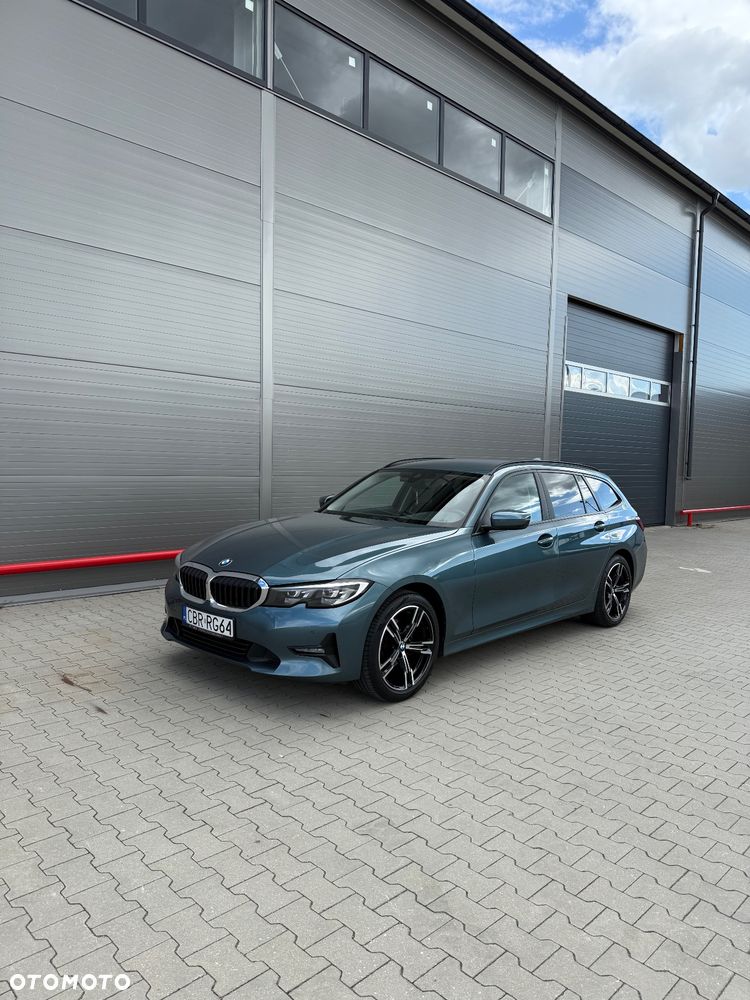 BMW Seria 3 318d - 14