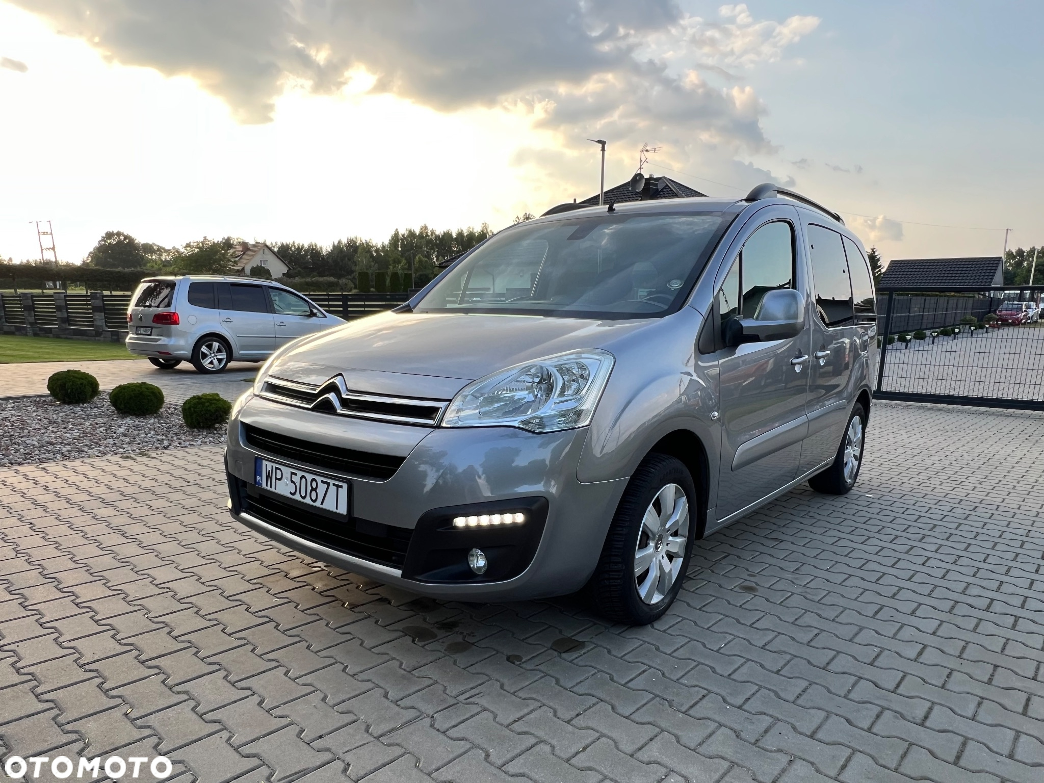Citroën Berlingo Multispace BlueHDi 100 FEEL - 6